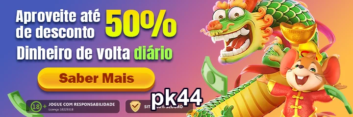Cliente aproveitando serviços VIP e jogando slots